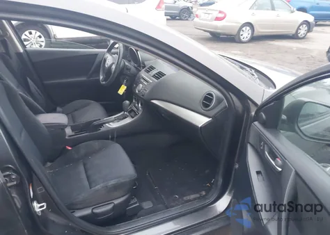 2010 Mazda Mazda3 I Touring из США, поврежденный, VIN JM1BL1SG5A1126933